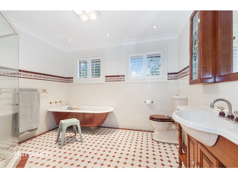 90 Crest Road, Albion Park NSW 2527