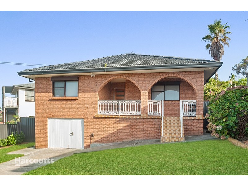 32 Holman Street, Port Kembla NSW 2505
