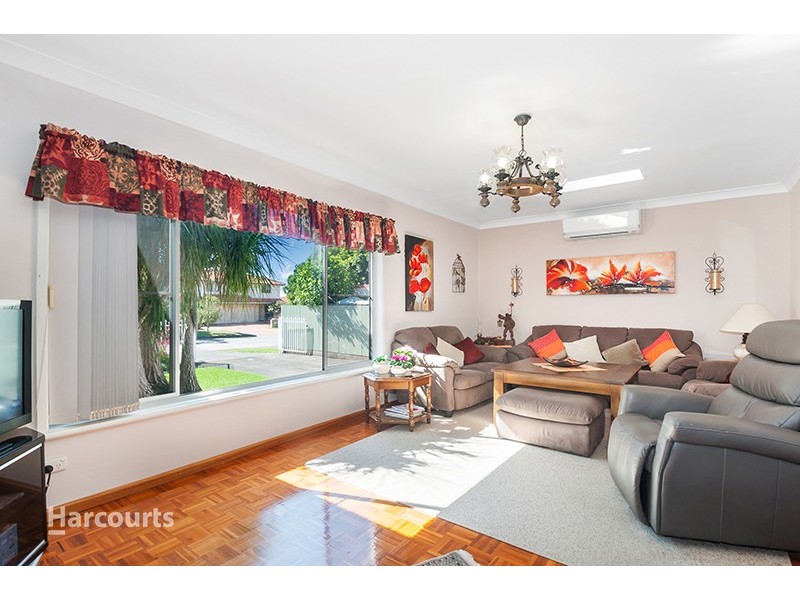 1 Reid Street, Oak Flats NSW 2529