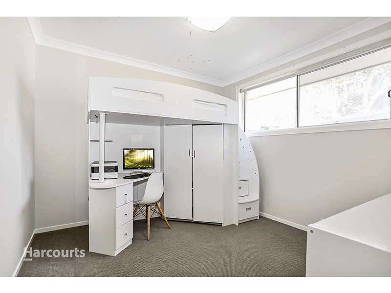 5 Hopetoun Lane, Oak Flats NSW 2529