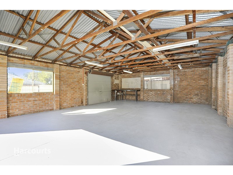 18 Jeffcoat Street, Albion Park NSW 2527