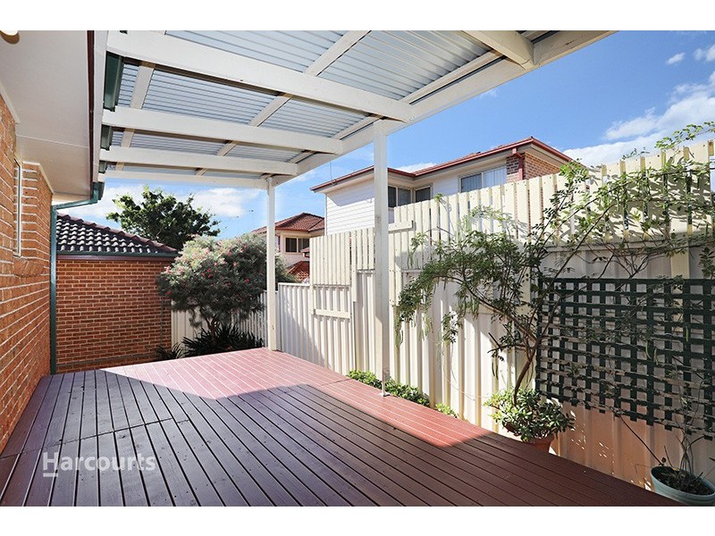 2/78 Daintree Drive, Albion Park NSW 2527