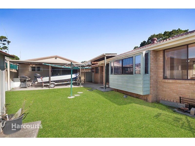 25 Maple Street, Albion Park Rail NSW 2527