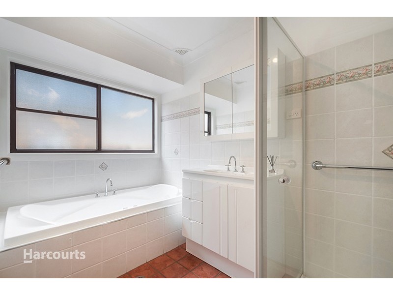 5 Tallowood Street, Albion Park NSW 2527