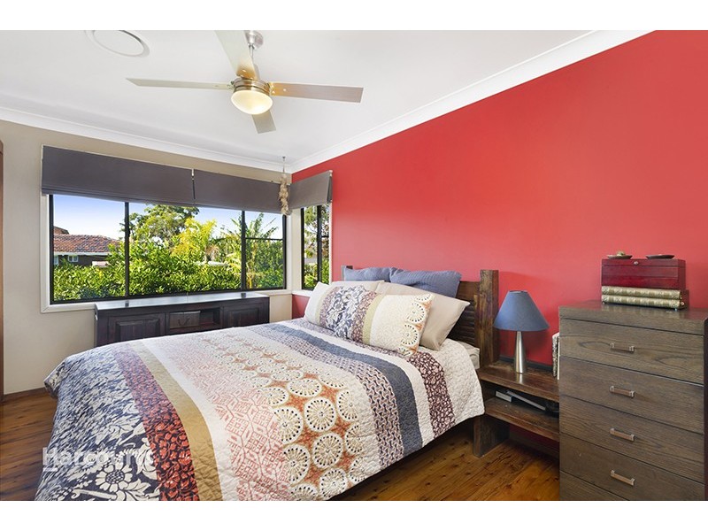 15 Tripoli Way, Albion Park NSW 2527