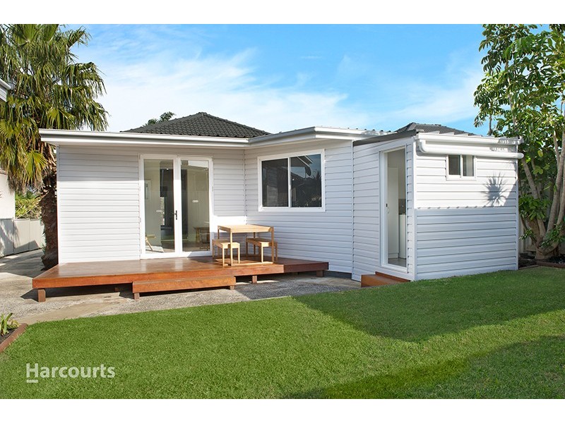 24 Ulster Avenue, Warilla NSW 2528