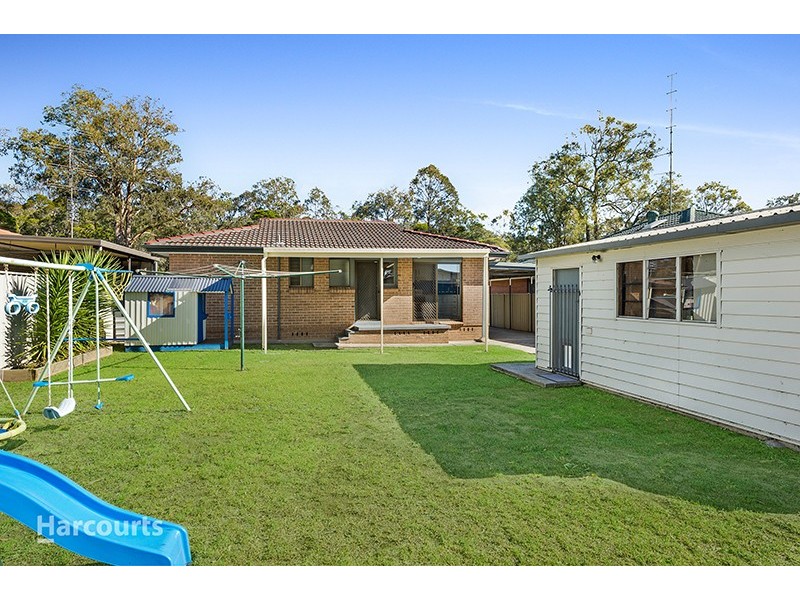 31 Croome Road, Albion Park Rail NSW 2527