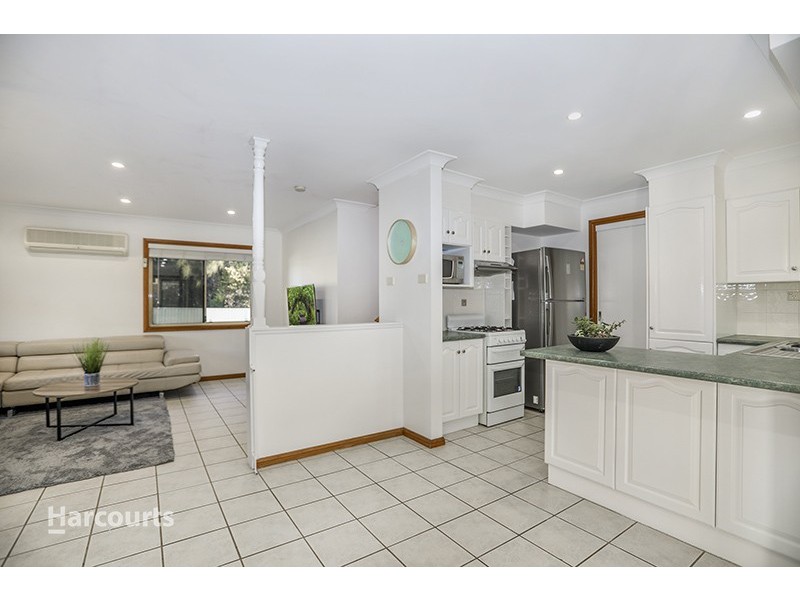 1/37 Central Avenue, Oak Flats NSW 2529