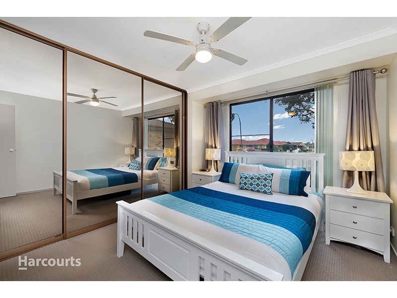 33 Cawdell Drive, Albion Park NSW 2527