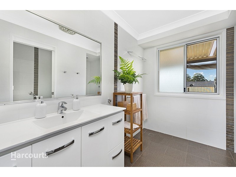 37 Coachwood Drive, Albion Park Rail NSW 2527