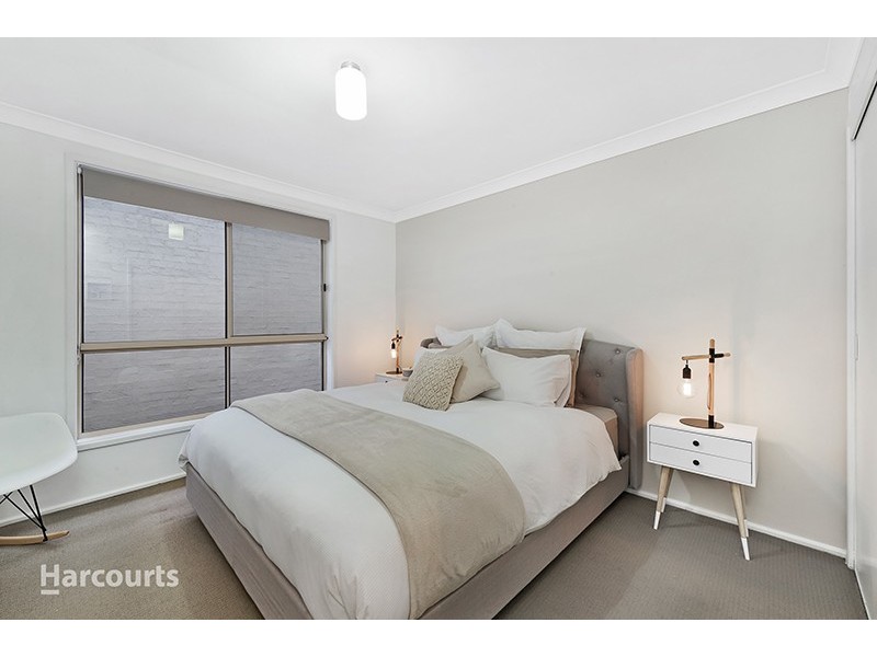 39 Scenic Crescent, Albion Park NSW 2527