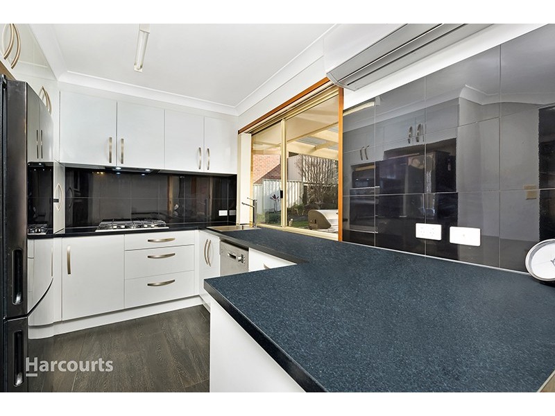 14 Murray Close, Albion Park NSW 2527