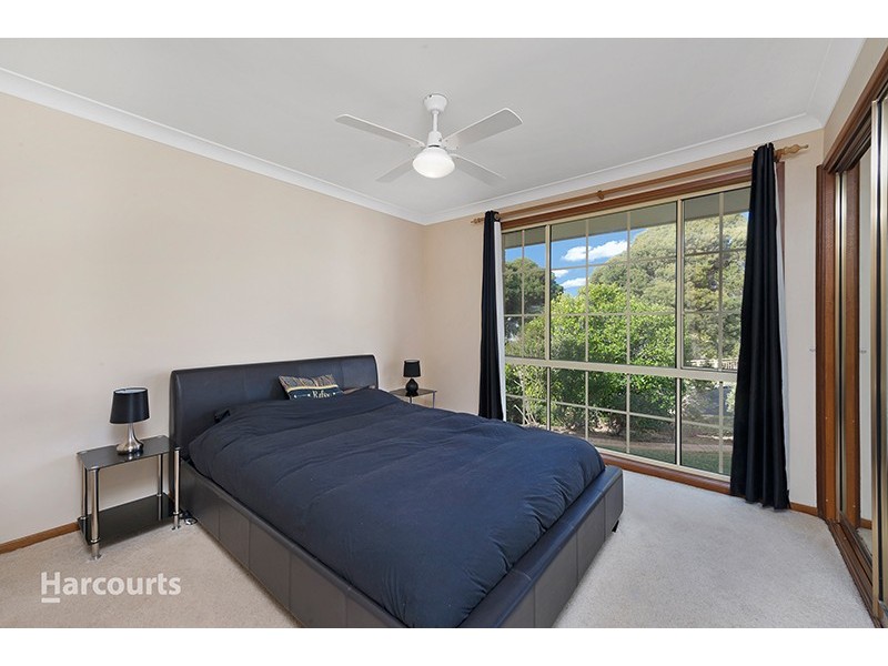 14 Murray Close, Albion Park NSW 2527