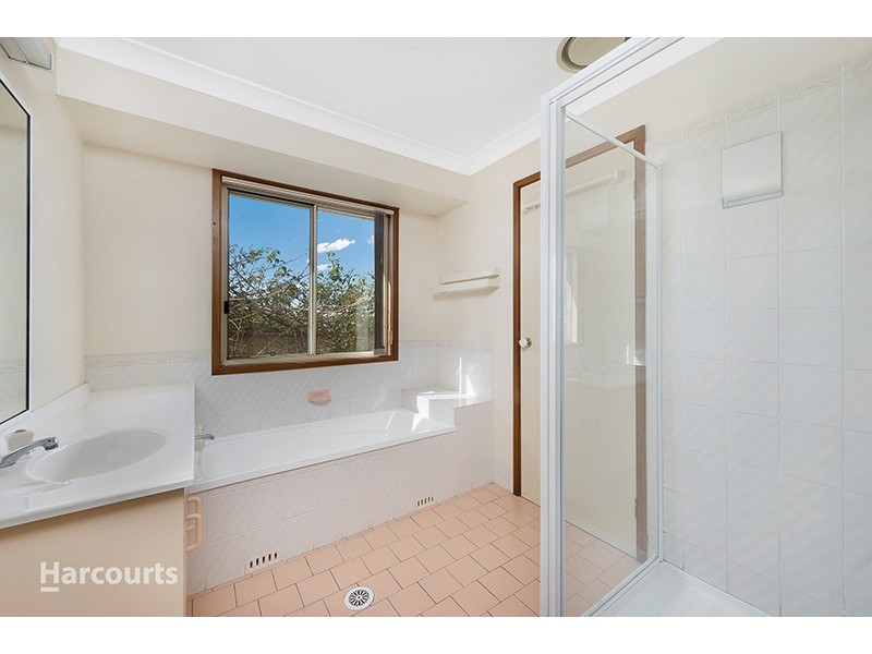 14 Murray Close, Albion Park NSW 2527