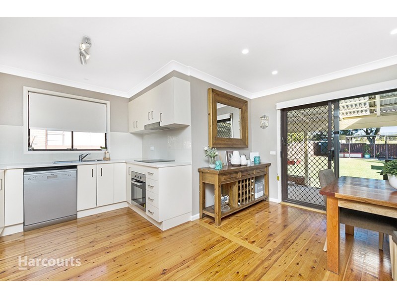 10 Macquarie Street, Albion Park NSW 2527