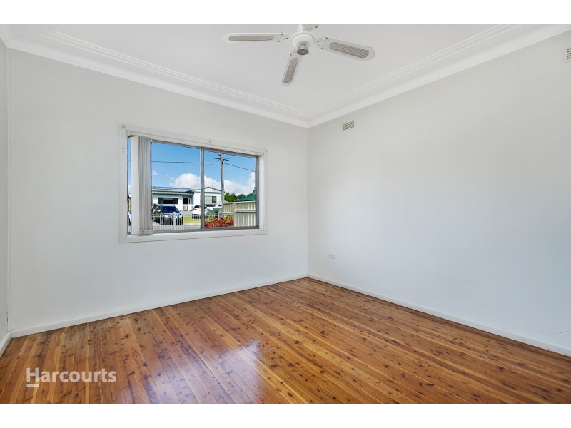 184 Pur Pur Avenue, Lake Illawarra NSW 2528