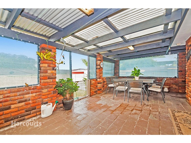 39 Coachwood Drive, Albion Park Rail NSW 2527