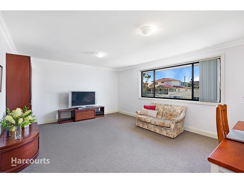 129 Osborne Parade, Warilla NSW 2528