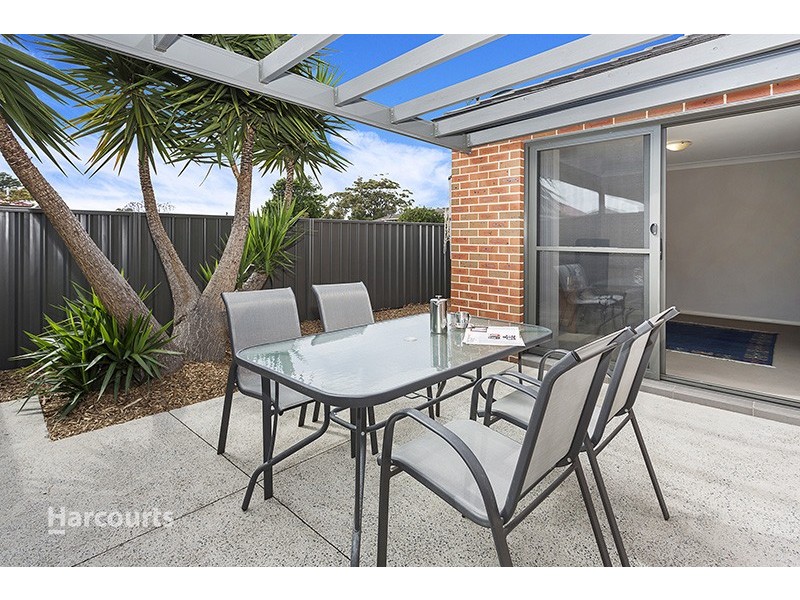 3/57 Illowra Crescent, Primbee NSW 2502