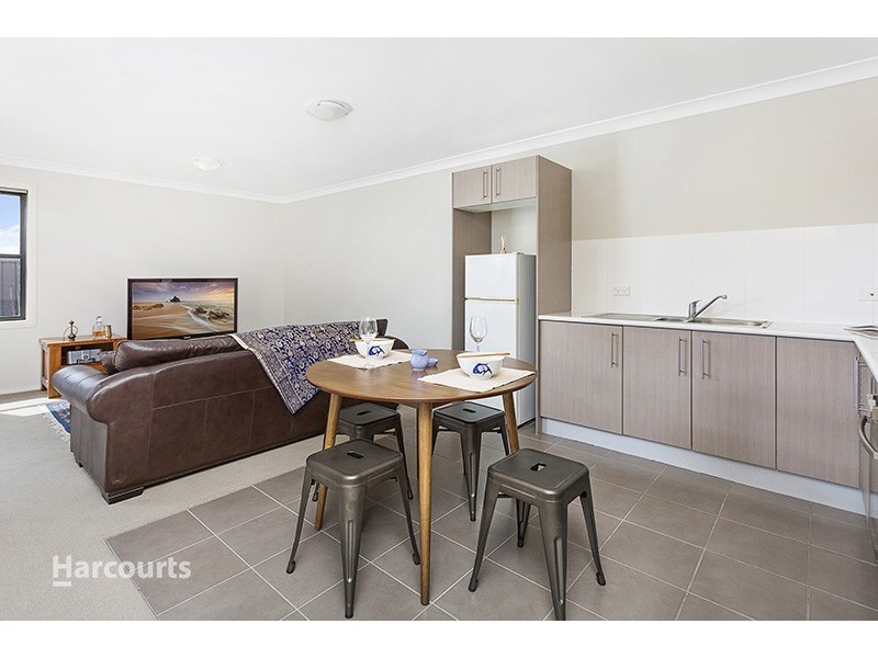 3/57 Illowra Crescent, Primbee NSW 2502