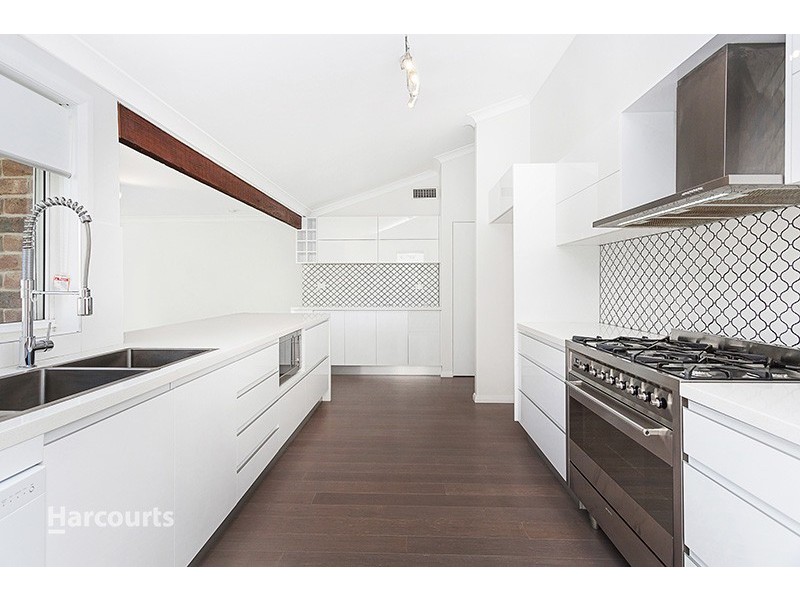 31 Parklands Drive, Shellharbour NSW 2529