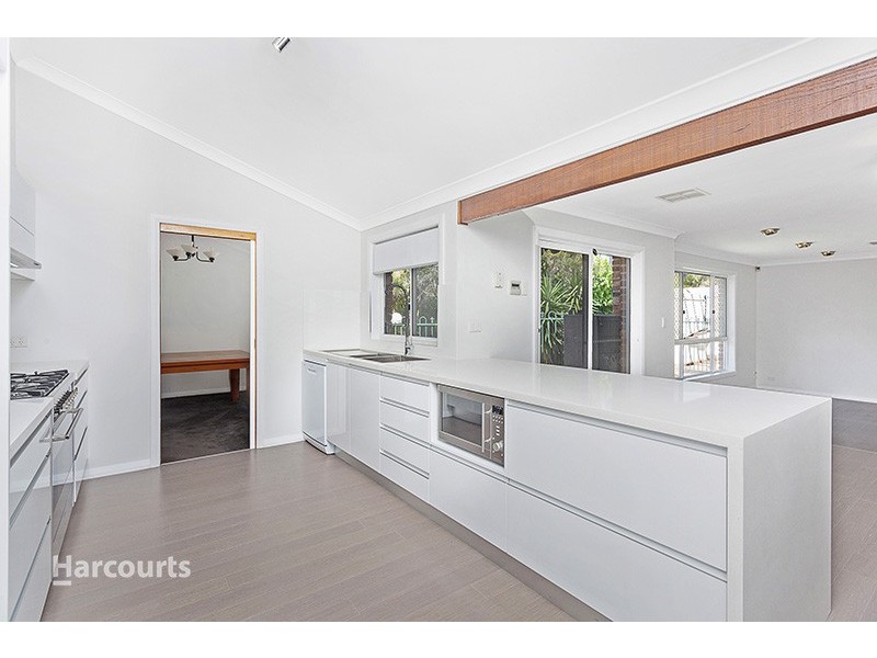 31 Parklands Drive, Shellharbour NSW 2529