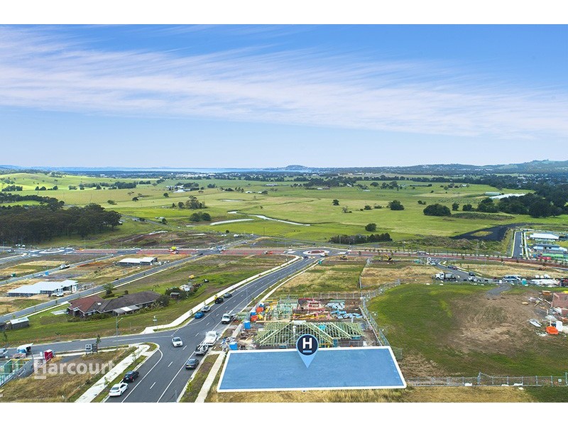 29 Oak Farm Road, Calderwood NSW 2527