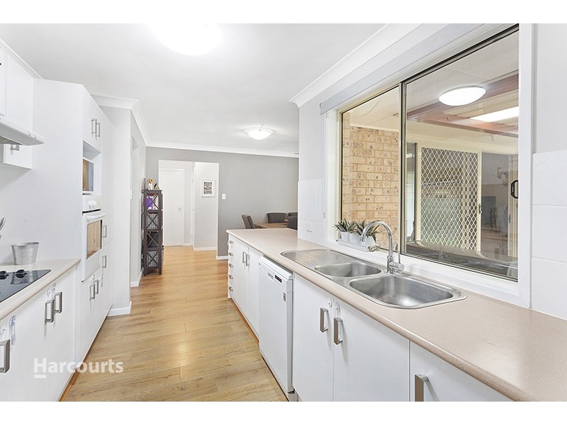 6 Wolfgang Road, Albion Park NSW 2527