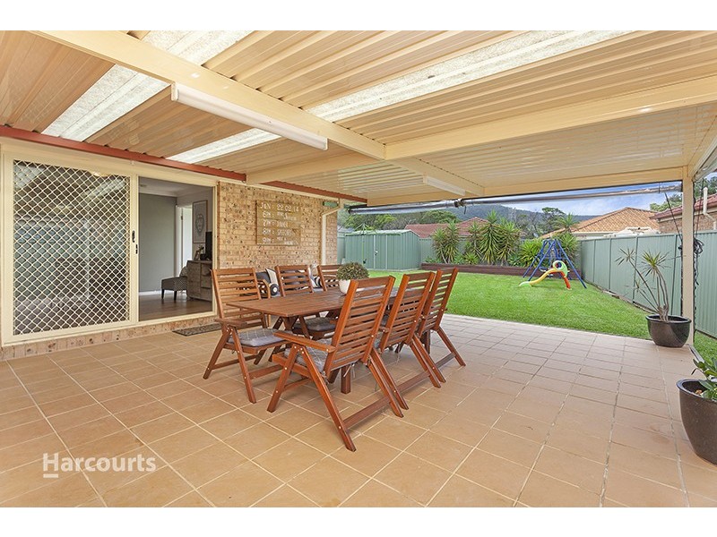 6 Wolfgang Road, Albion Park NSW 2527
