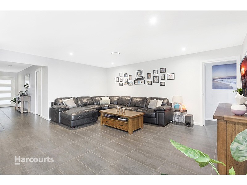 58 Elizabeth Circuit, Flinders NSW 2529