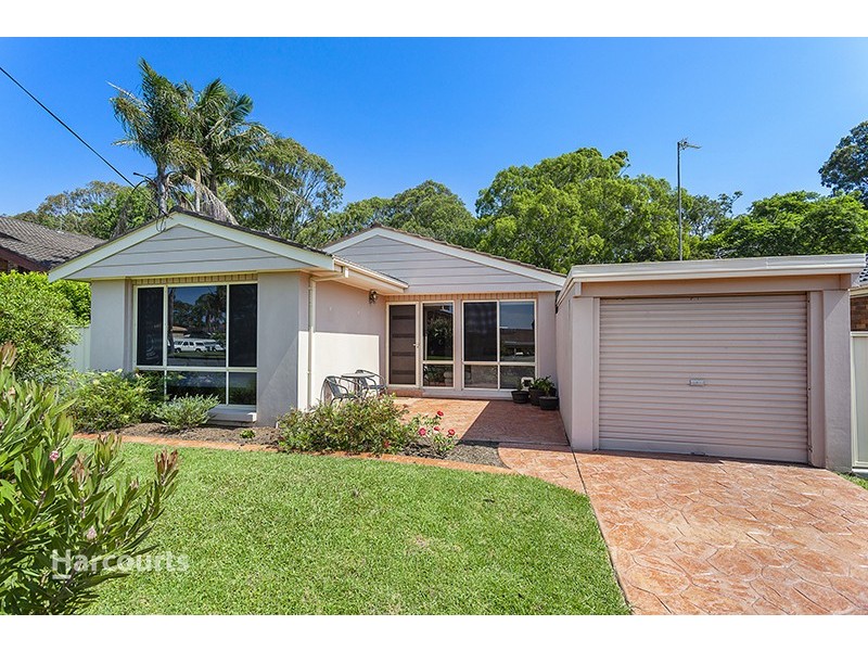 52 Loftus Drive, Barrack Heights NSW 2528