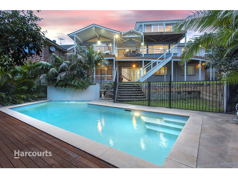 5 Abercrombie Crescent, Albion Park NSW 2527