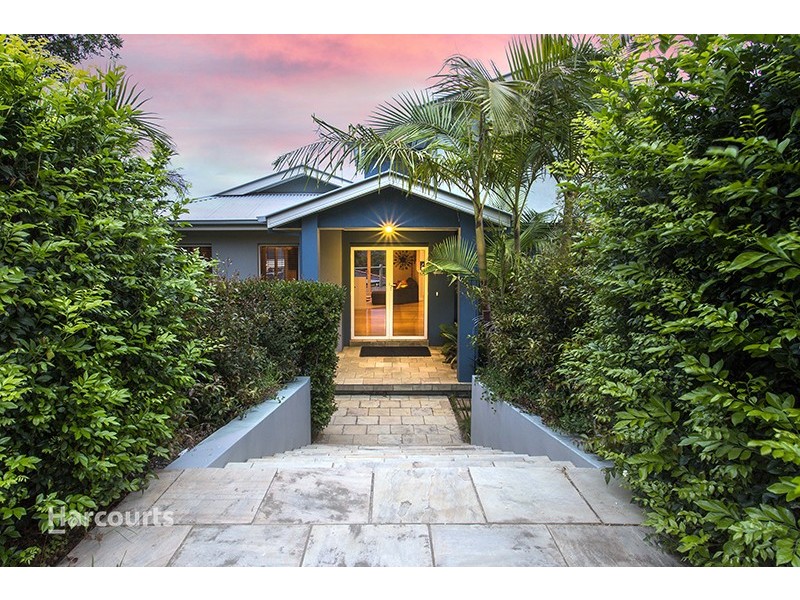 5 Abercrombie Crescent, Albion Park NSW 2527