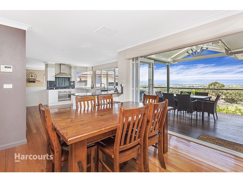 5 Abercrombie Crescent, Albion Park NSW 2527