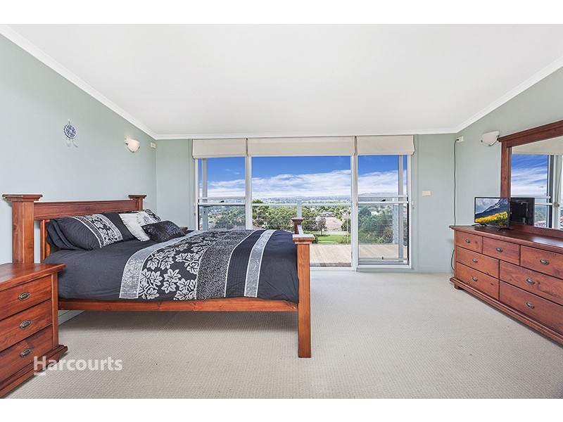 5 Abercrombie Crescent, Albion Park NSW 2527