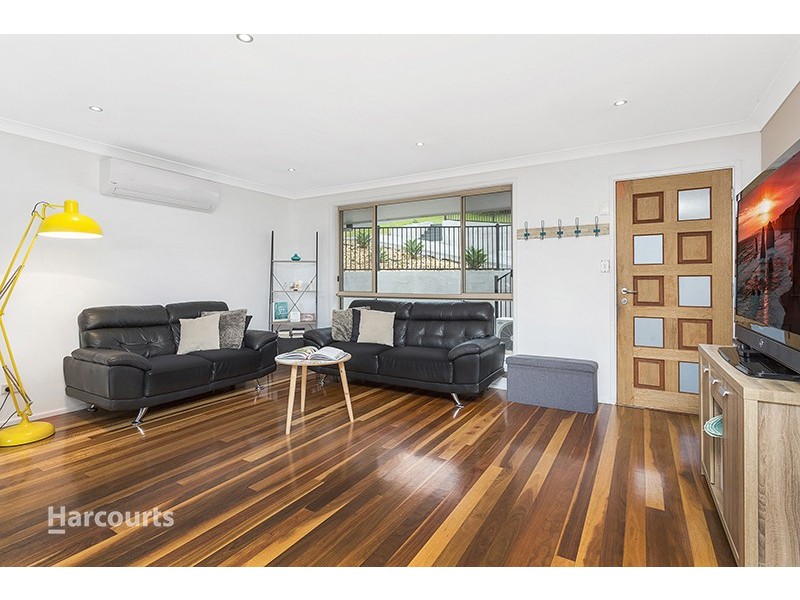 39 Scenic Crescent, Albion Park NSW 2527