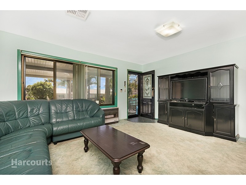 17 Moles Street, Albion Park NSW 2527
