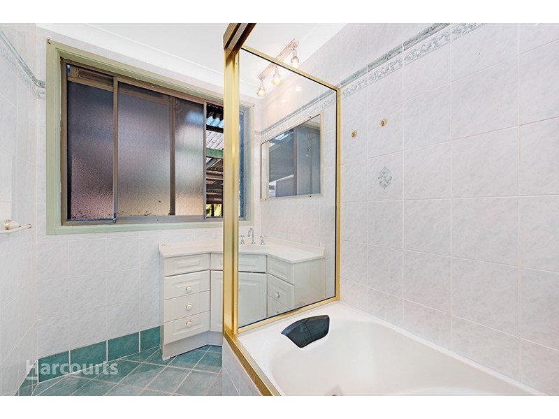 17 Moles Street, Albion Park NSW 2527