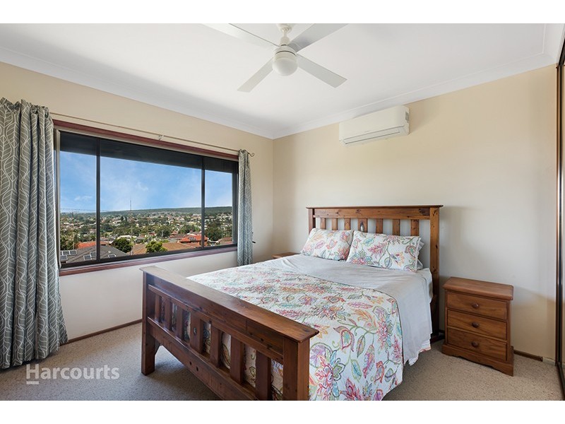 6 Matthews Drive, Mount Warrigal NSW 2528