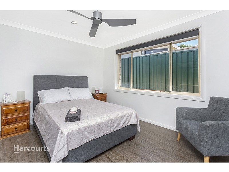 2/66 Jarrah Way, Albion Park Rail NSW 2527
