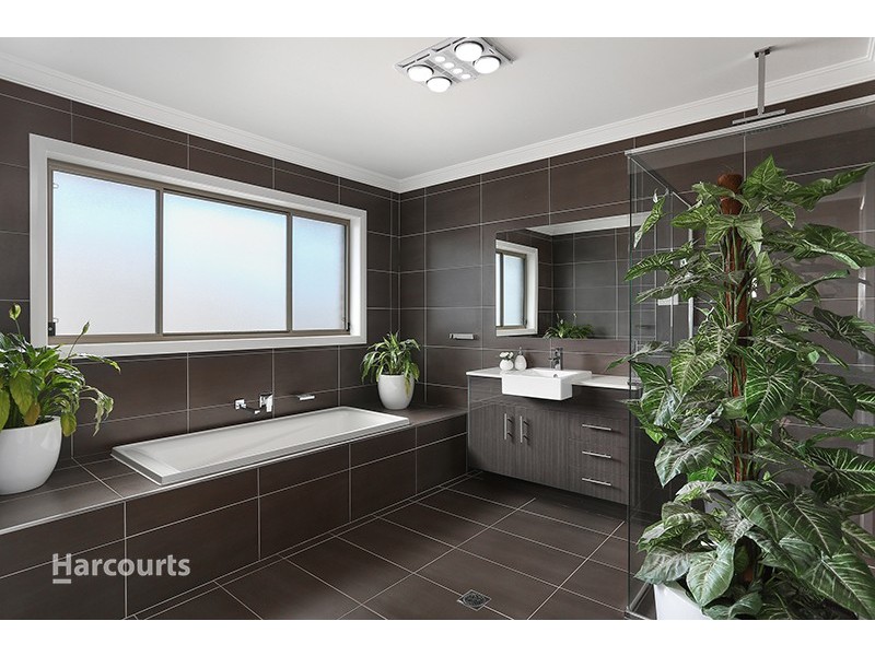 4 Laguna Close, Shell Cove NSW 2529