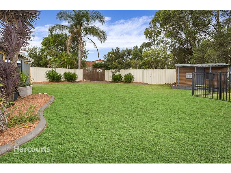 5 Sandpiper Close, Albion Park Rail NSW 2527