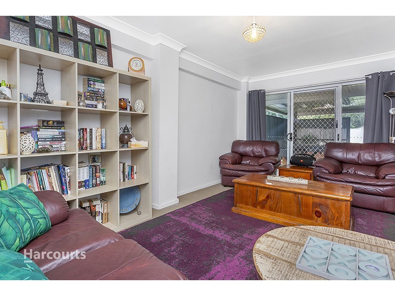 5 Sandpiper Close, Albion Park Rail NSW 2527