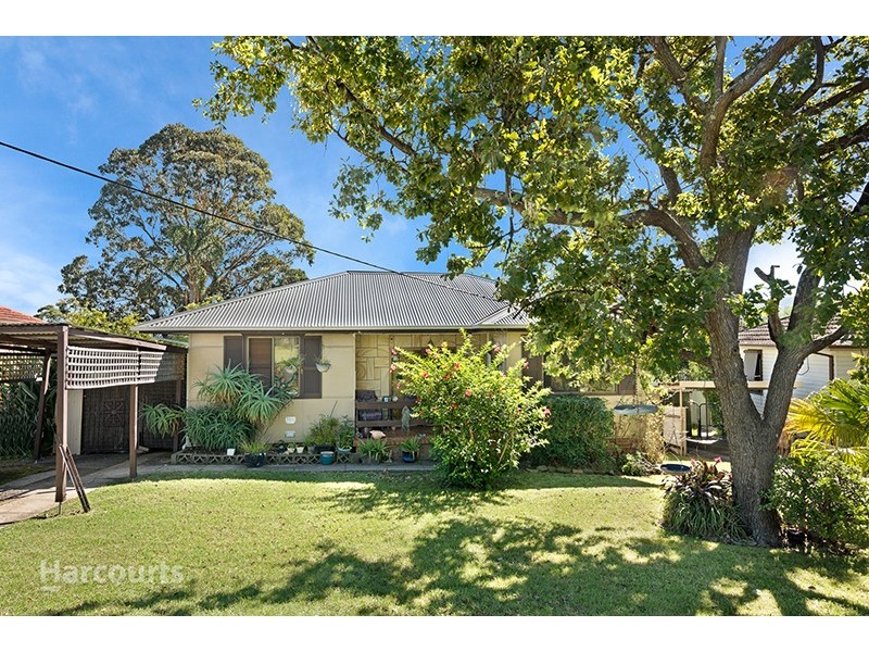24 London Street, Berkeley NSW 2506