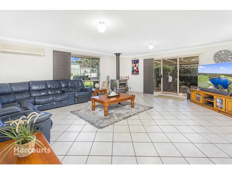 6 Esperance Drive, Albion Park NSW 2527