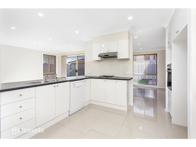 18 Pickersgill Way, Shell Cove NSW 2529