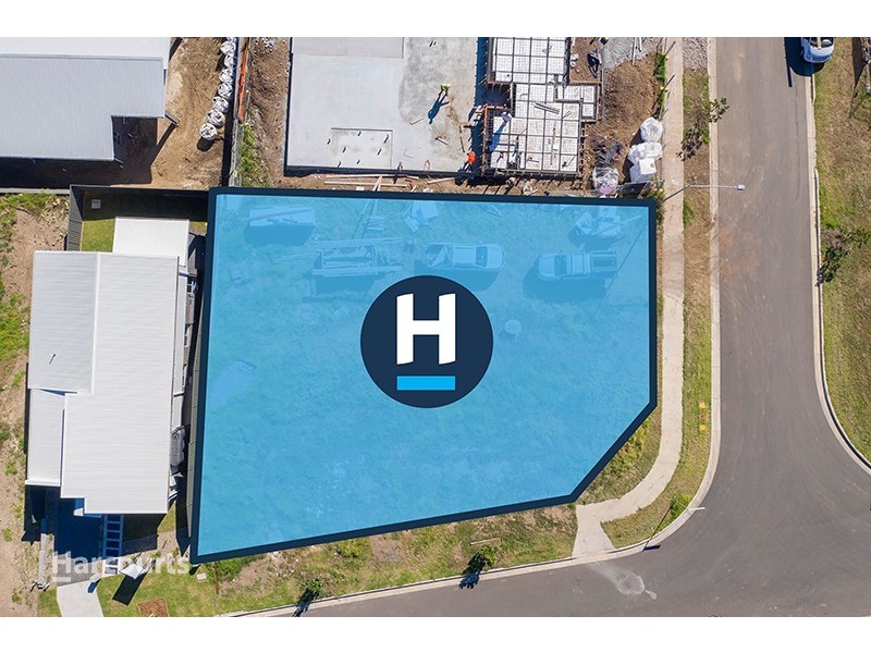 1 Hollow Way, Calderwood NSW 2527