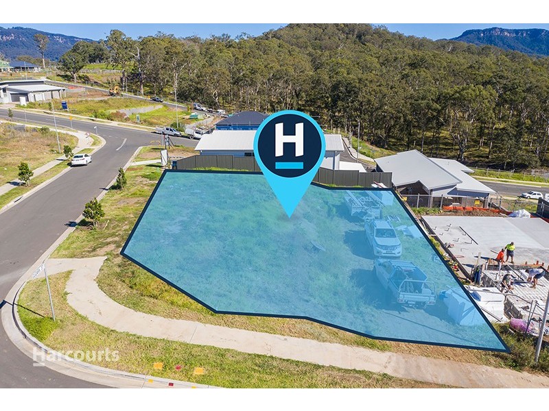 1 Hollow Way, Calderwood NSW 2527