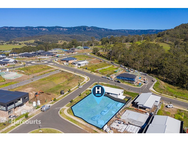 1 Hollow Way, Calderwood NSW 2527
