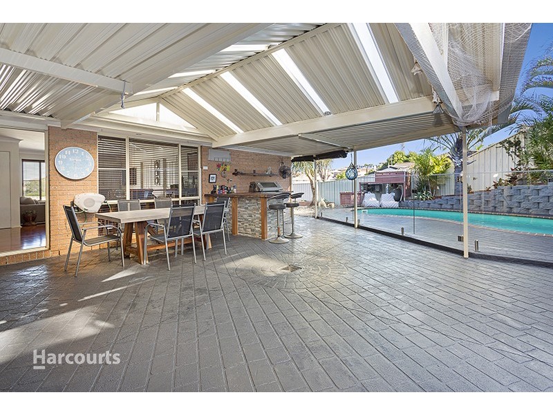 6 Conjola Close, Flinders NSW 2529